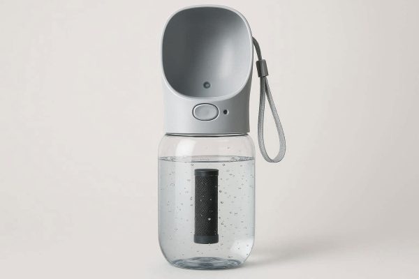 Large Capacity Pet Travel Water Bottle With Carbon Filter For Clean Drinking On Long Road Trips Home